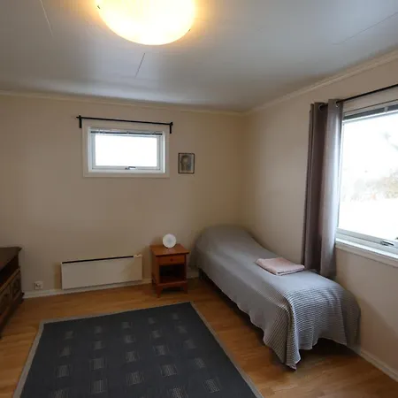 1 Soverom Med 2 Soveplasser, Benytt Alt I Huset Med Meg Og Andre Gjester